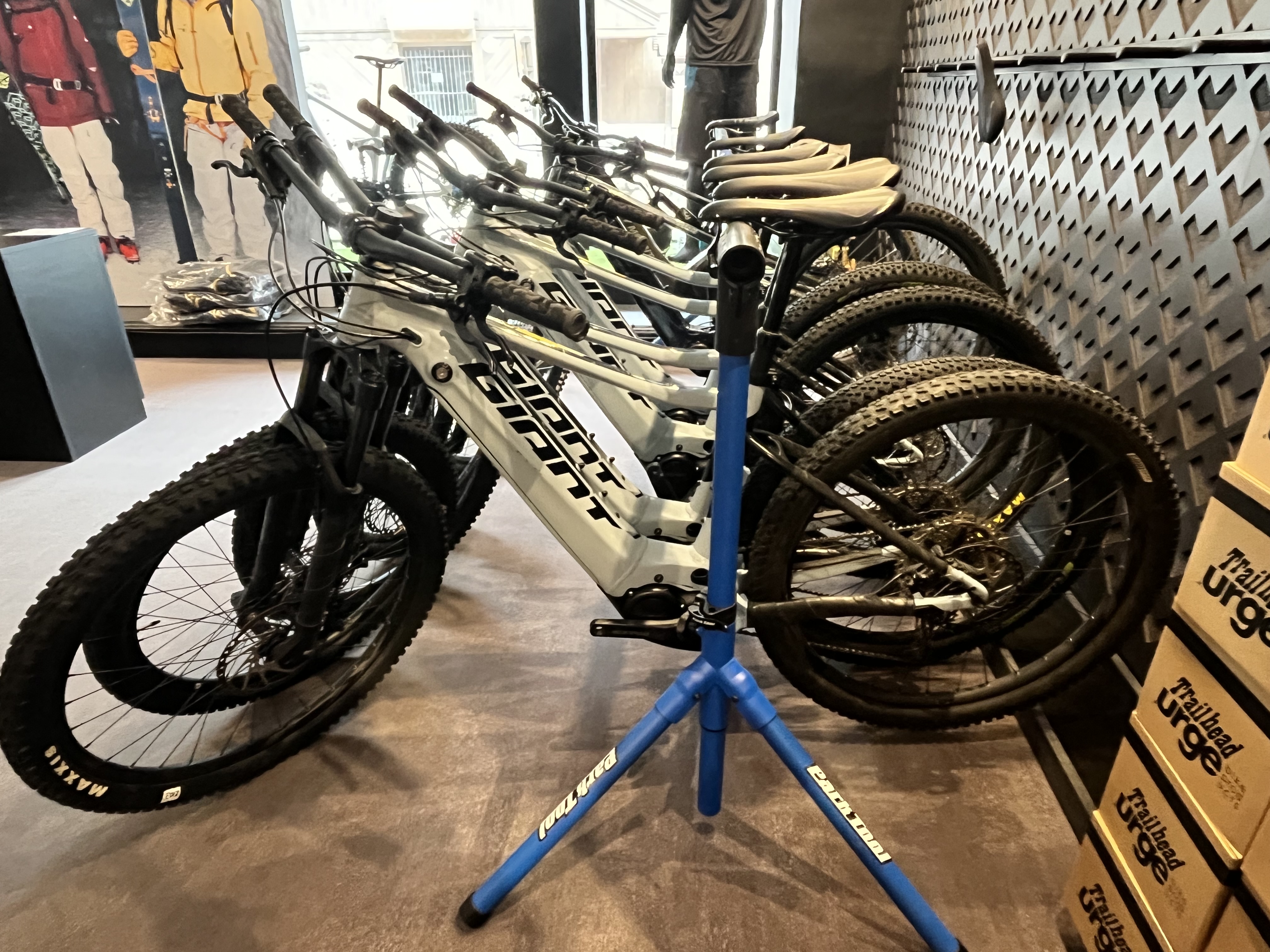 Electric mountain bikes